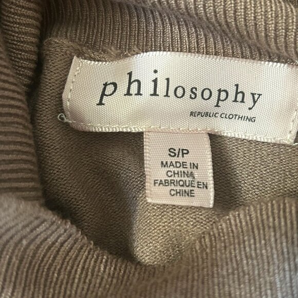 Philosophy Luxurious Soft Knit Long Sleeve Gold Buttons Turtleneck Size S - Picture 10 of 16